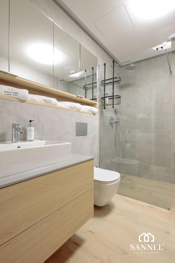 Apartament Baltic Blues Z Dostepem Do Basenow,Strefy Saun,Jacuzzi - Pinea Apartments Pobierowo - Sannel Apartments For Rent ภายนอก รูปภาพ